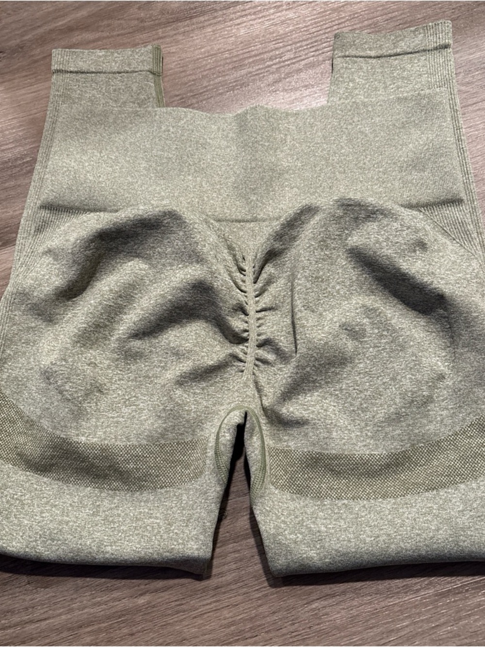Amazon’s High-Rise Butt Scrunch Seamless Workout Leggings - Olive Green